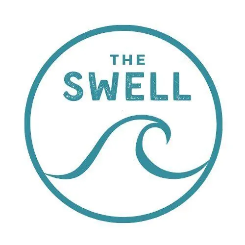 Swell Hotel, Pool Bar & Restaurant タナロット